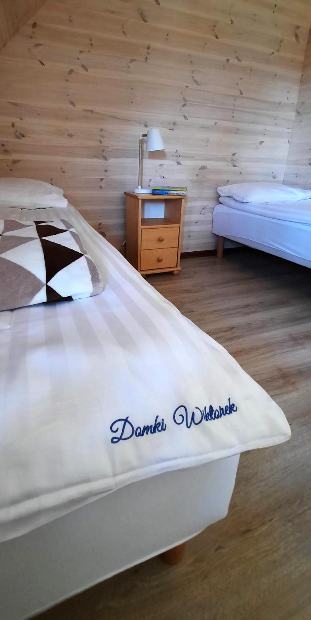 Domki Letniskowe Wiktorek Dziwnowek Luaran gambar